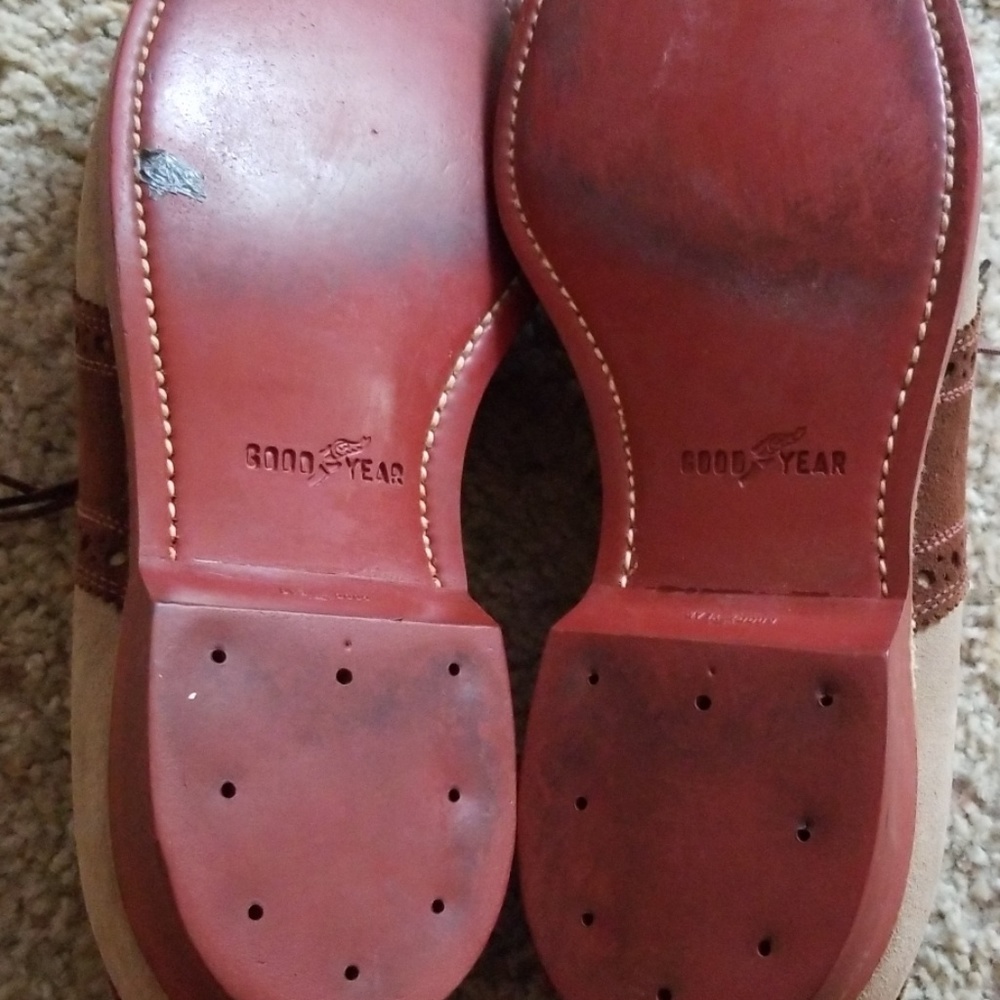 Shoes - Picture 4 of 7